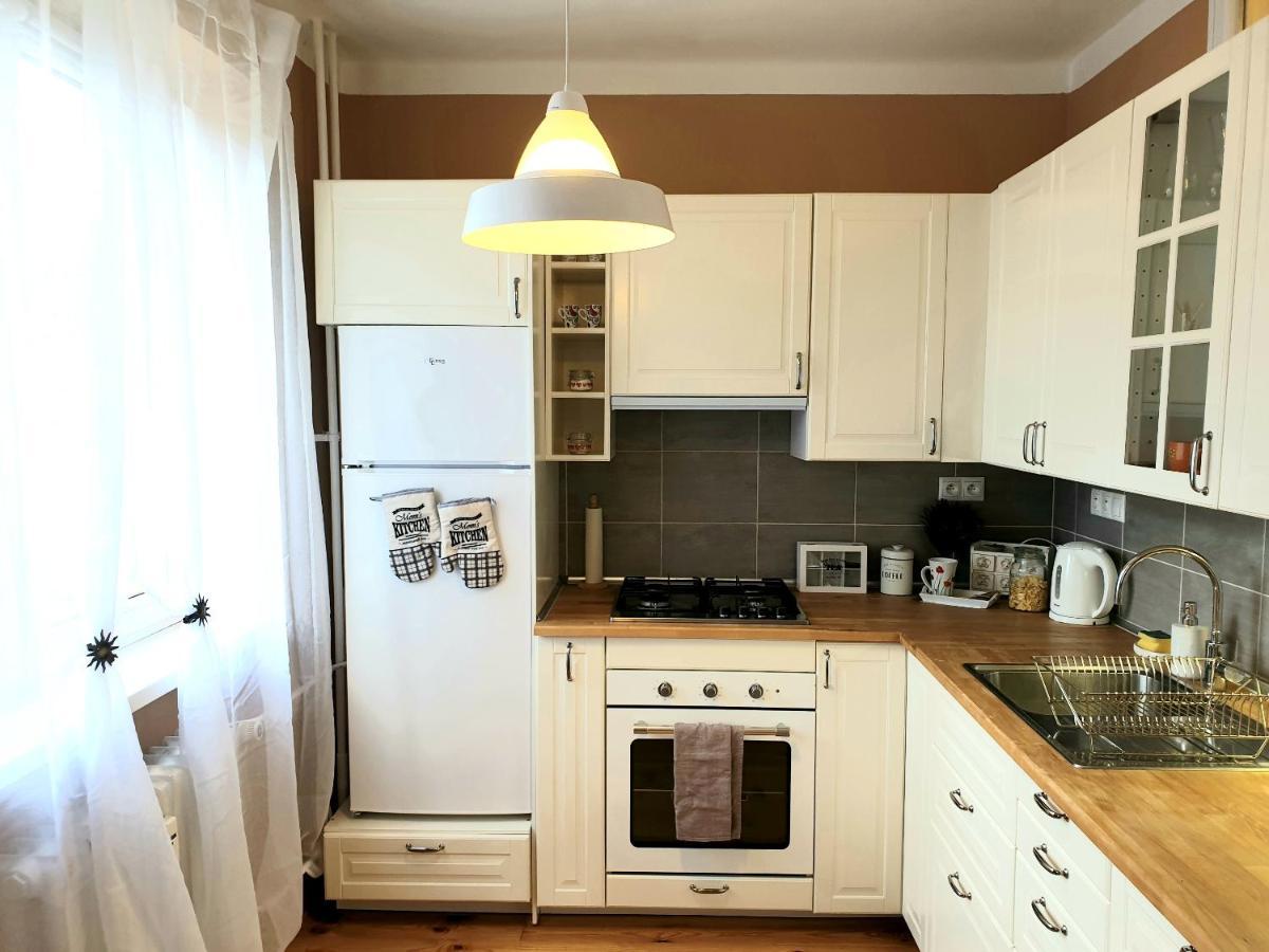 Apartman Central, Self Check In 24 H, Free Parking Banska Bystrica Exterior photo